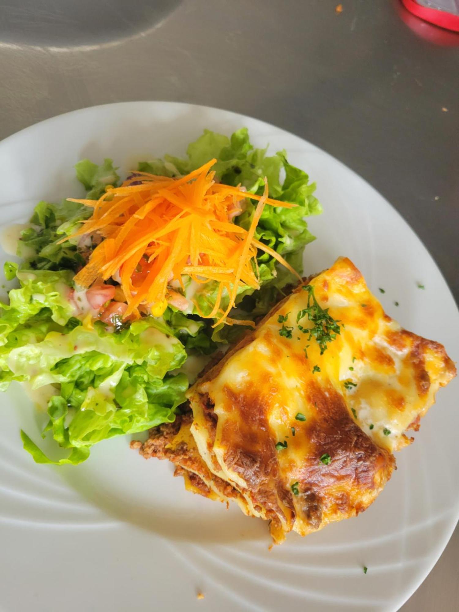 Artigues  Le Sapin Rouge - Restaurant - Bar - Chambres D'Hotes מראה חיצוני תמונה
